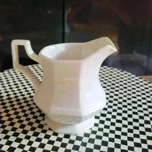 Heritage White- Ironstone Creamer